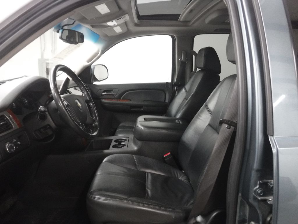Used 2008 CHEVROLET SUBURBAN 1500 For Sale